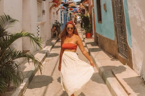 Date Cartagena Women: Best Places To Meet Girls in Cartagena, Colombia